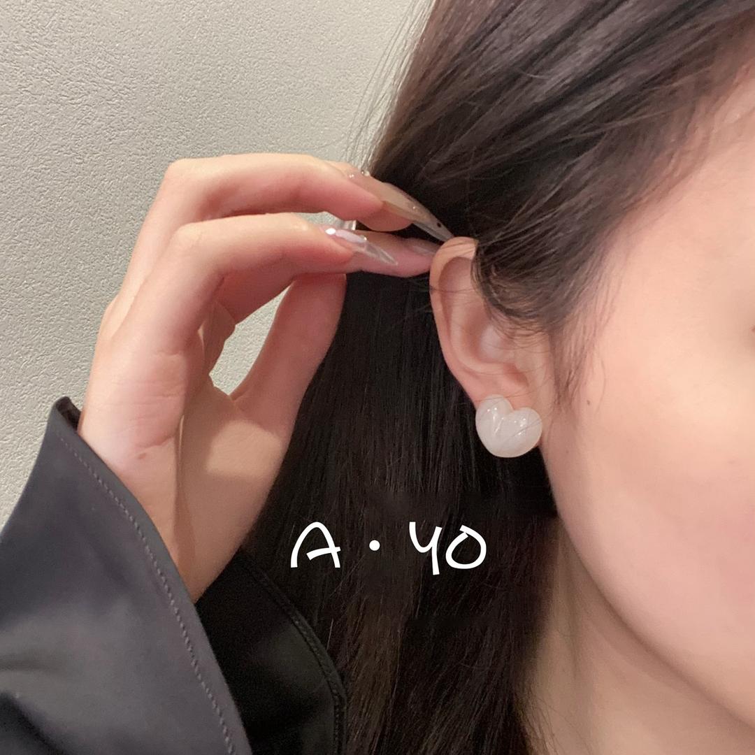 A·YO饰