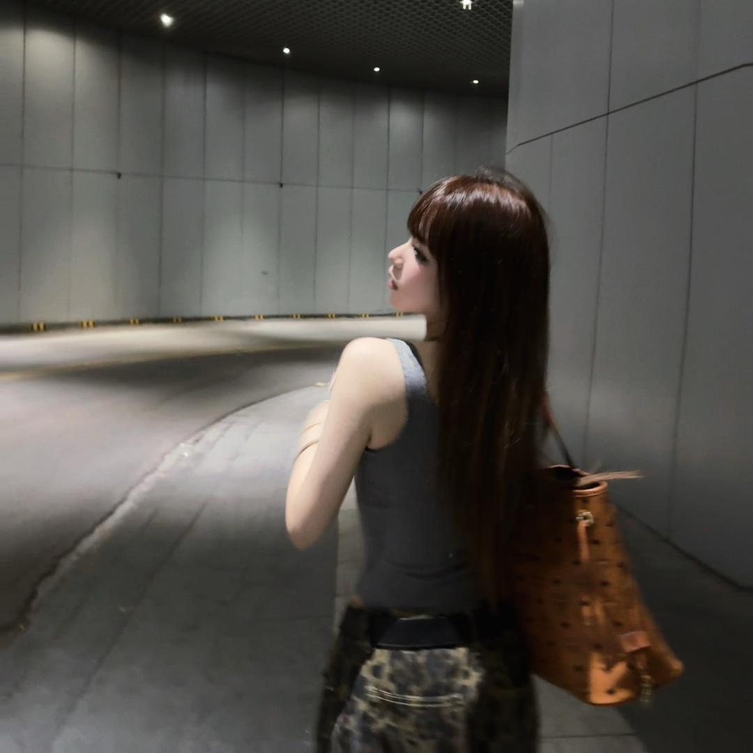 杉树小虎
