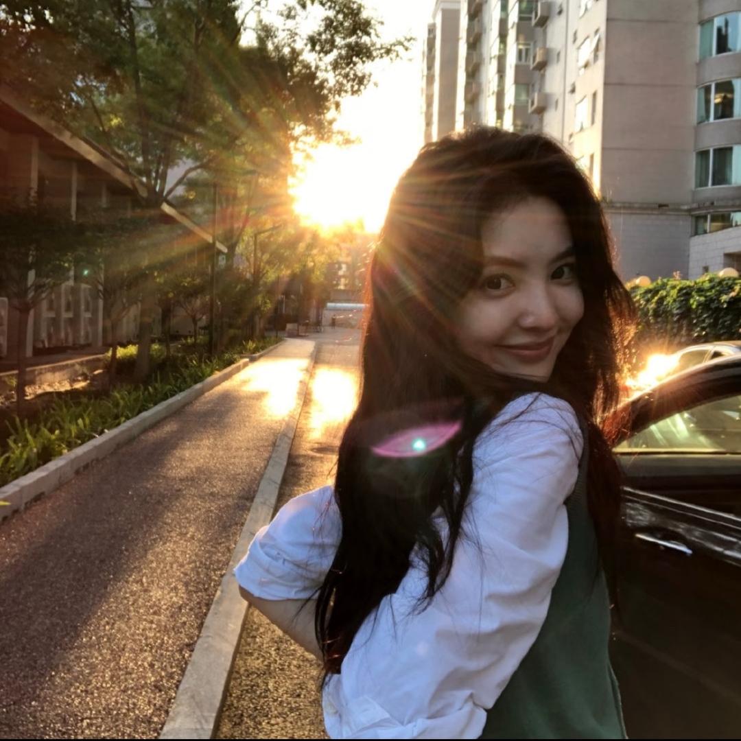 -爱吃菠萝包