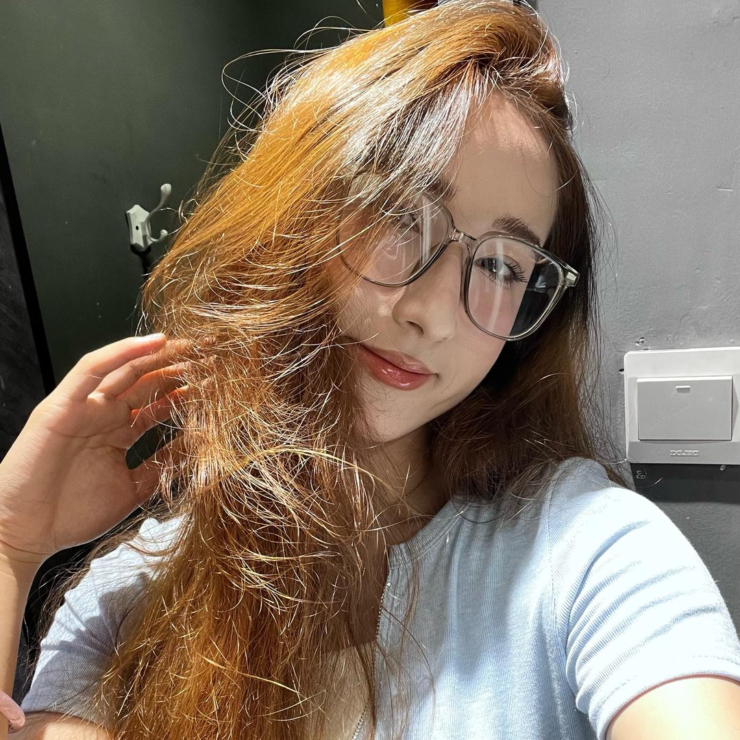 -GvZl🦋