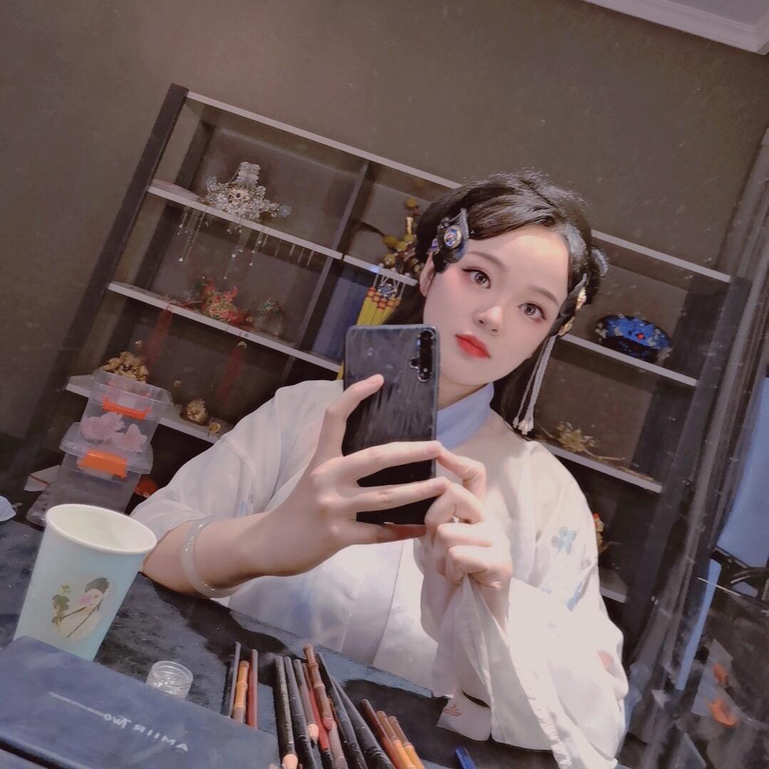 温如言-