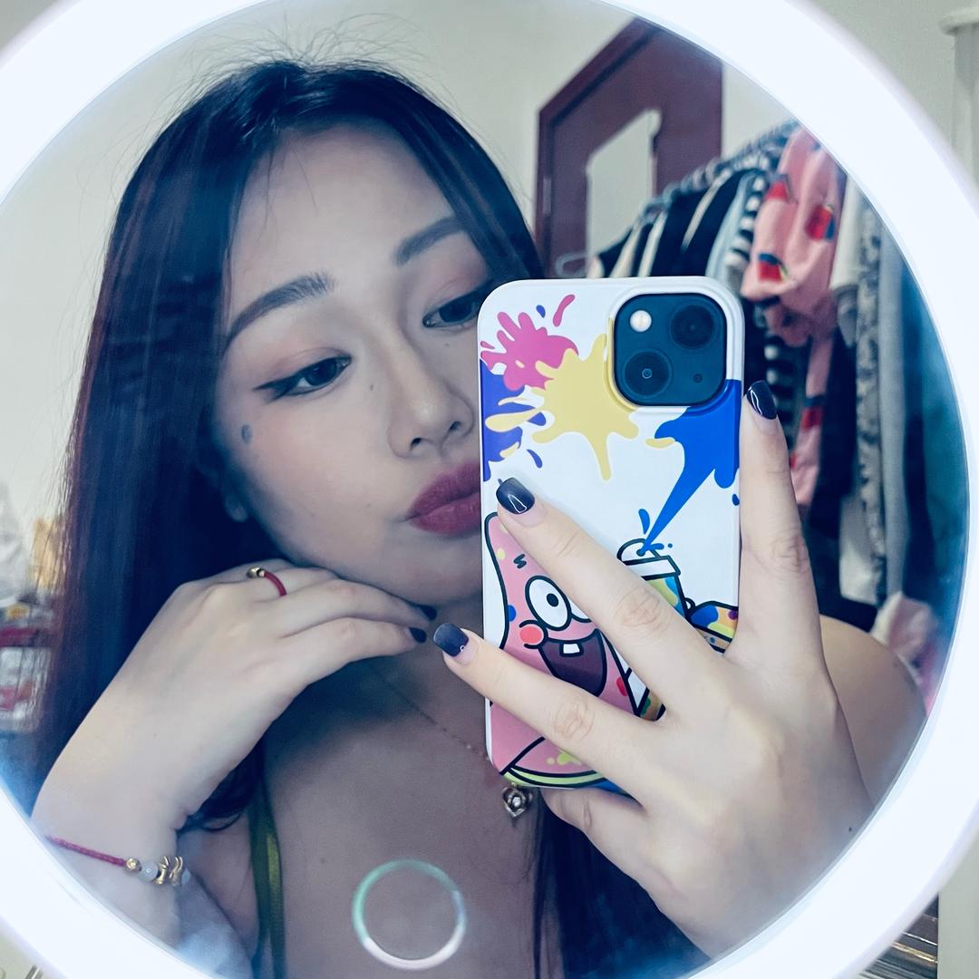 阿婷。