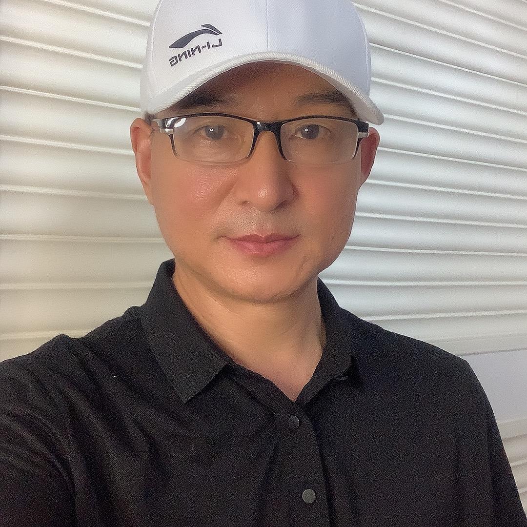 孙文教唱歌