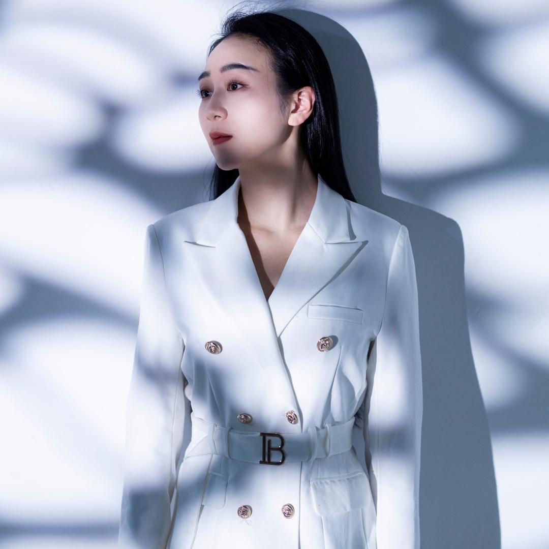 璐璐（陈思颖）