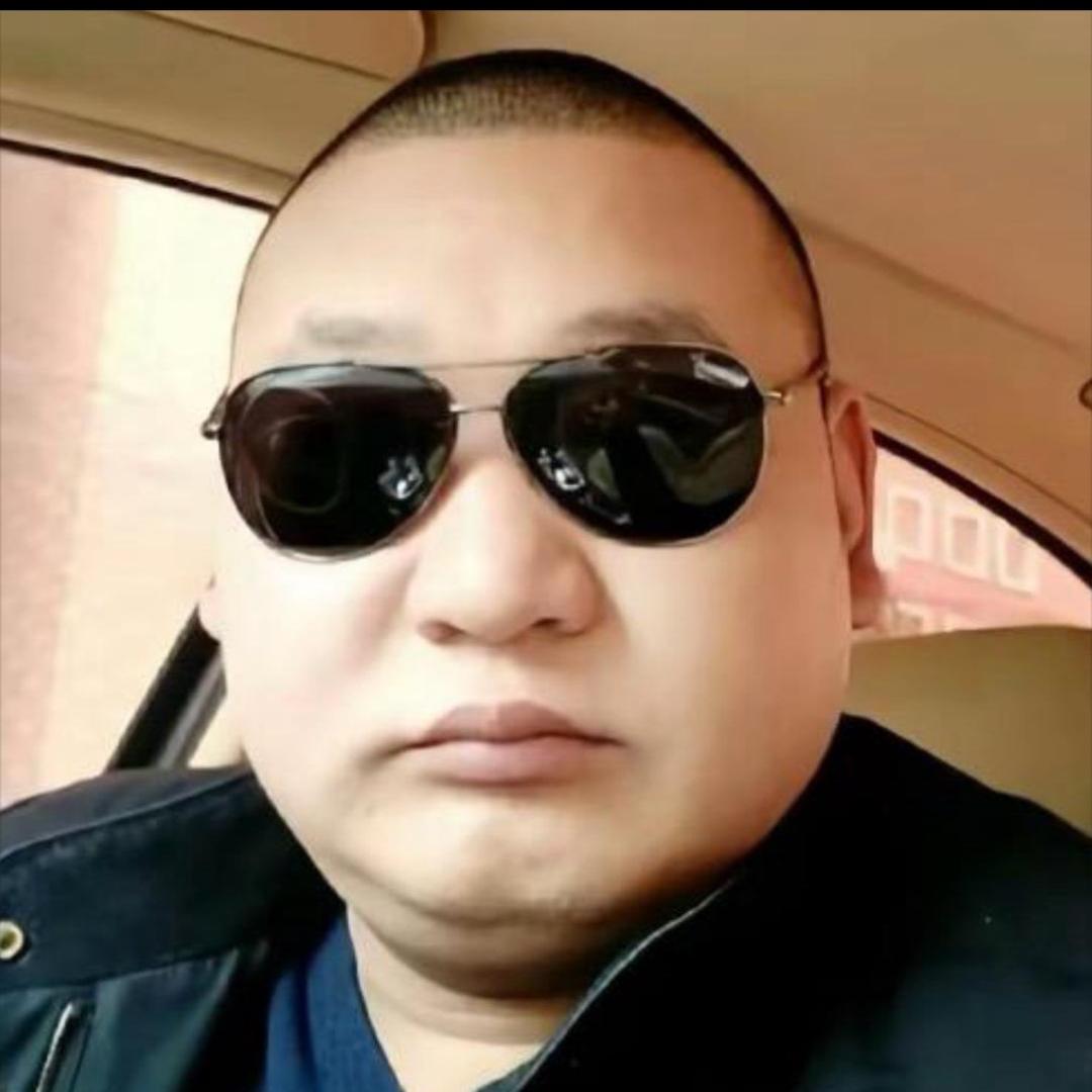 AAA非凡娱乐李总