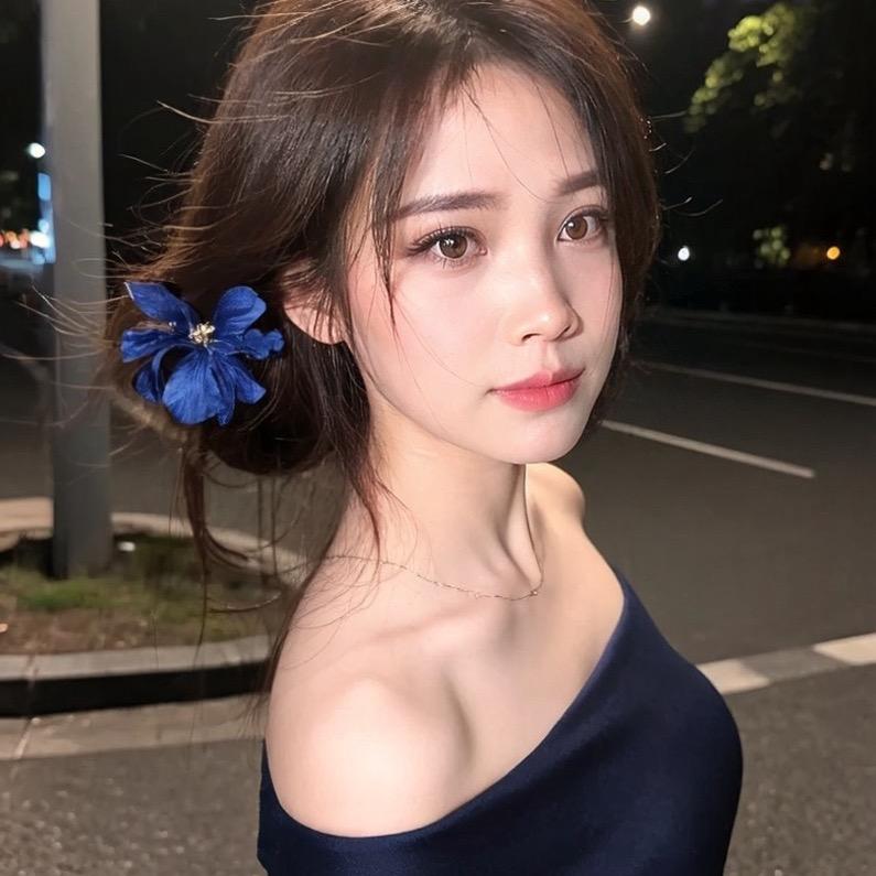 🧎🏻‍♂️‍➡️👩🏻‍🦯女孩