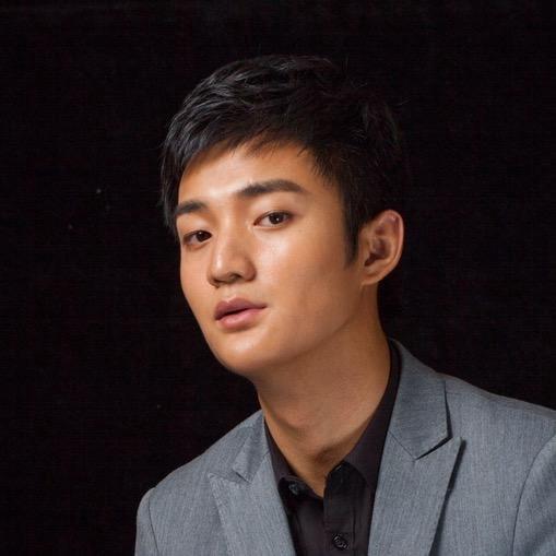 杨刚本刚