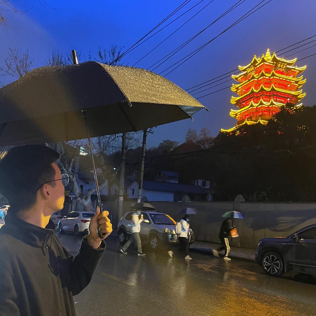 小罗。