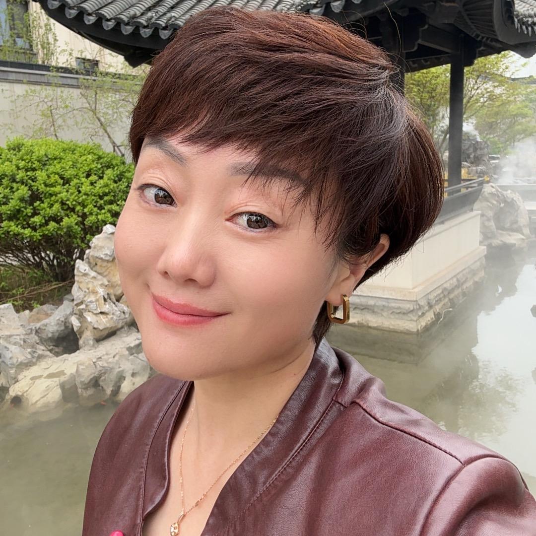 云海世家许经理看房