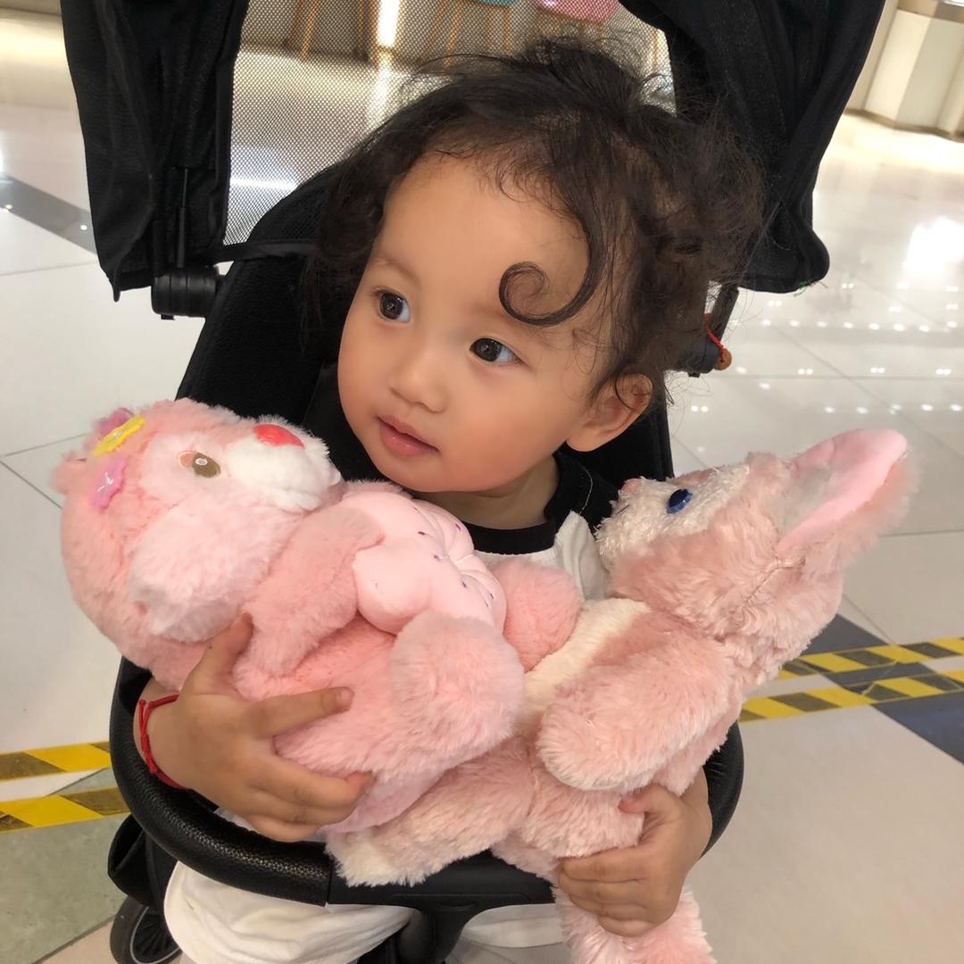 小卷毛👩‍🦱