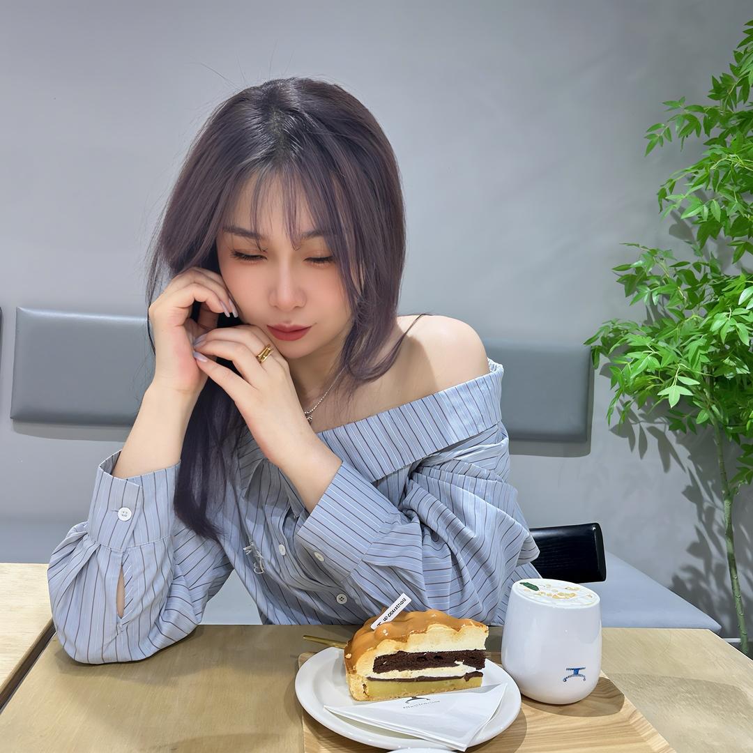 佳润（小柳岩东北版）