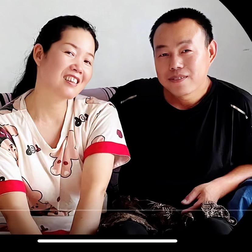 老孟和萍萍要奋斗