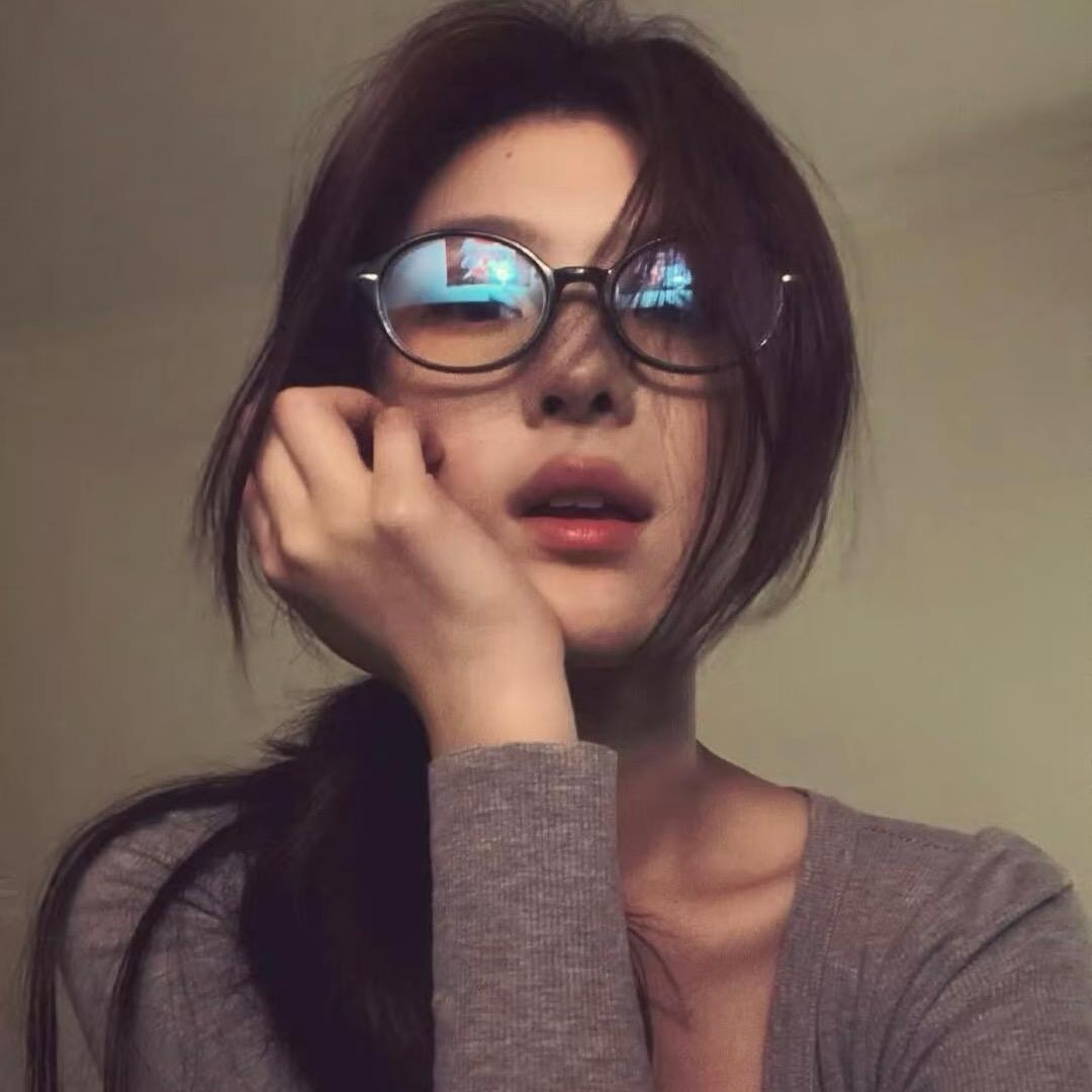 蓝盈莹