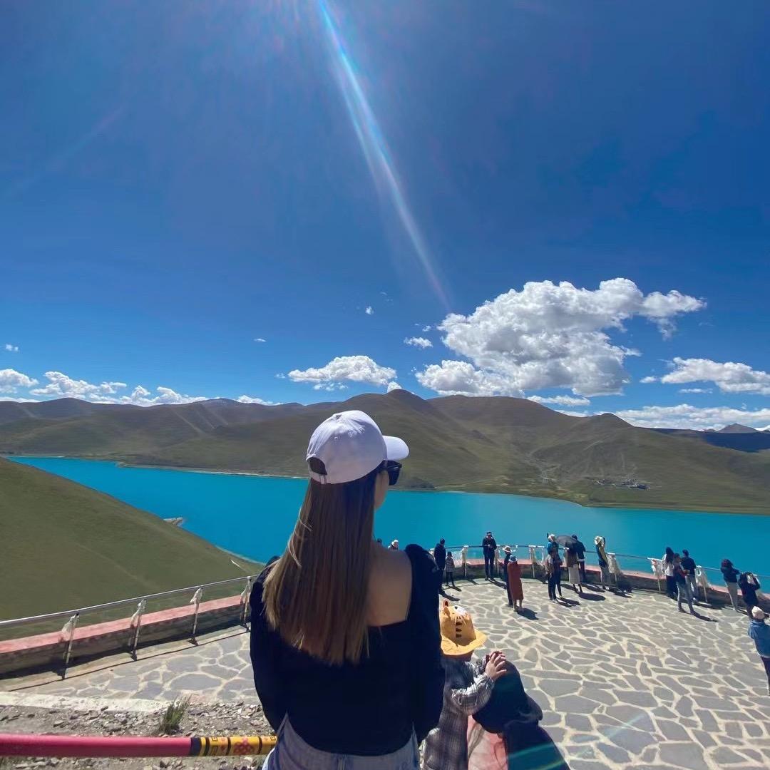 凌晨一点的星星✨