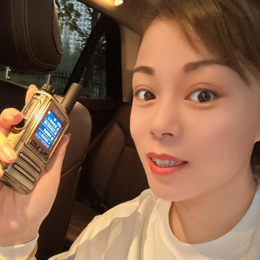 斯诺服装加工厂