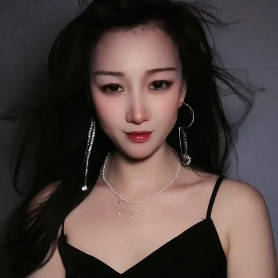 妮妮  （除约我打球外，勿扰）