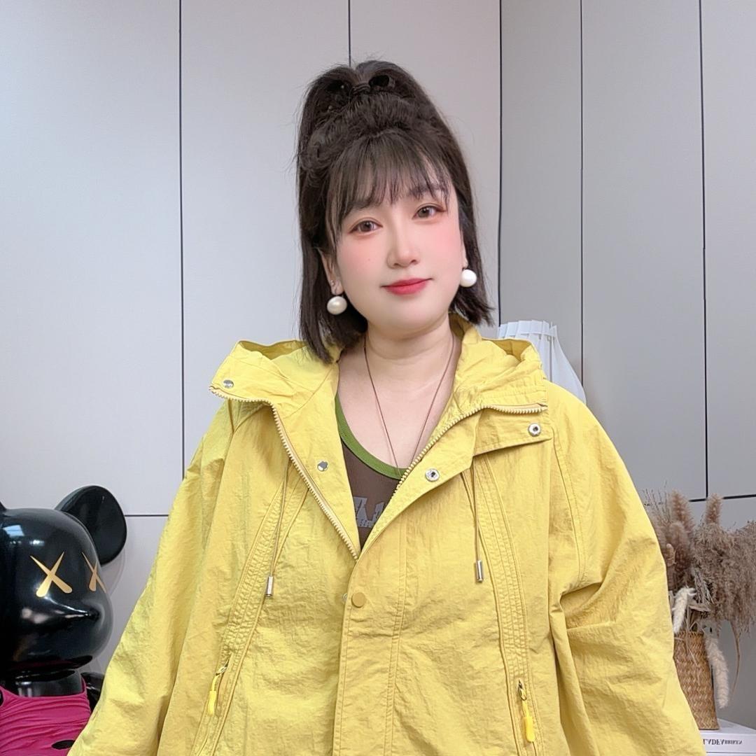 西柳佳佳大码女装160斤大梨形