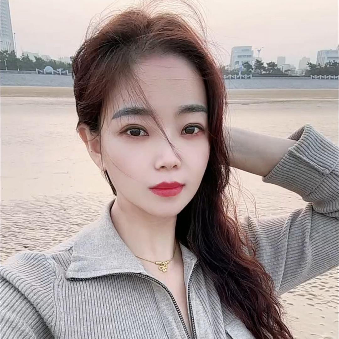 格格☘️（格格没人要）