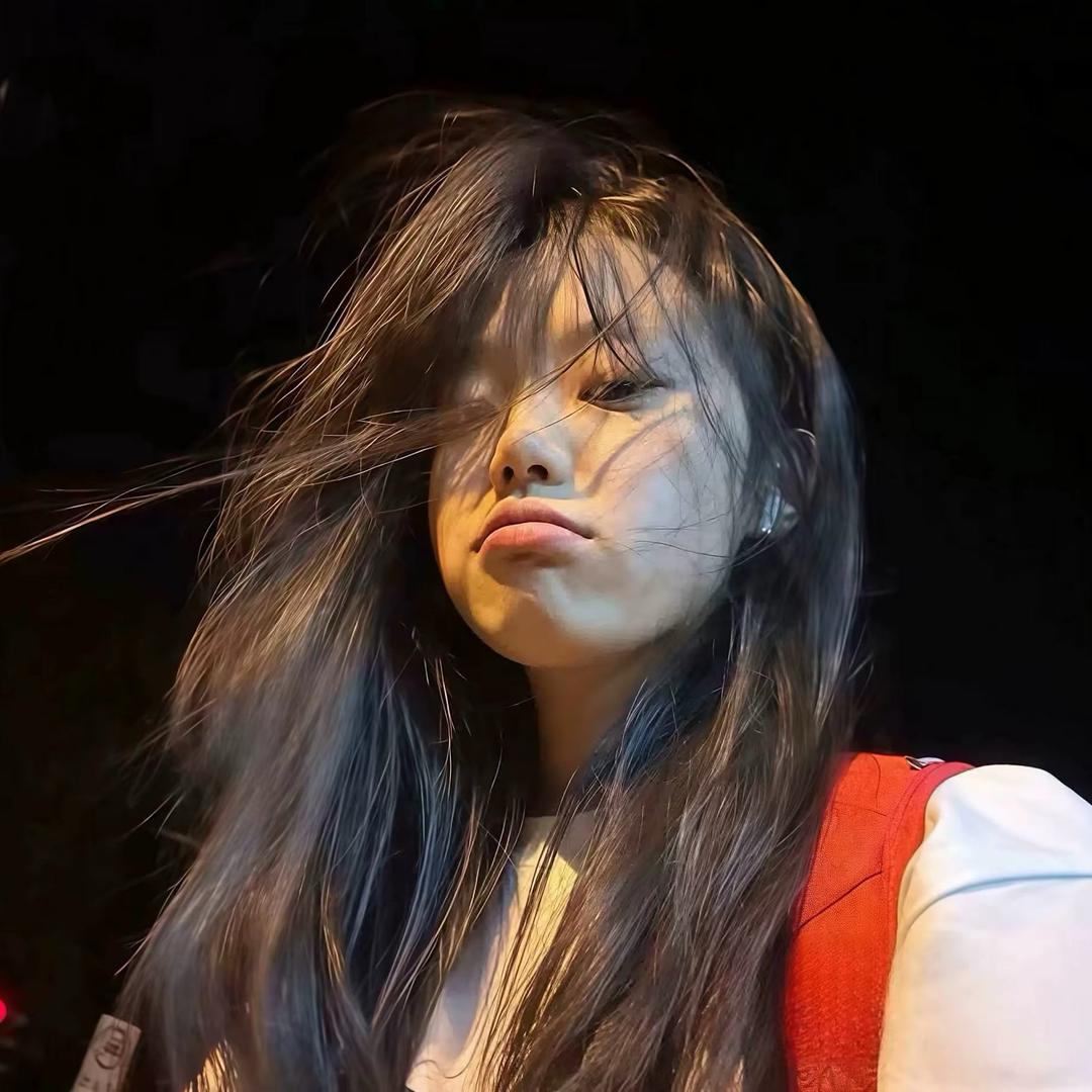 09  ：