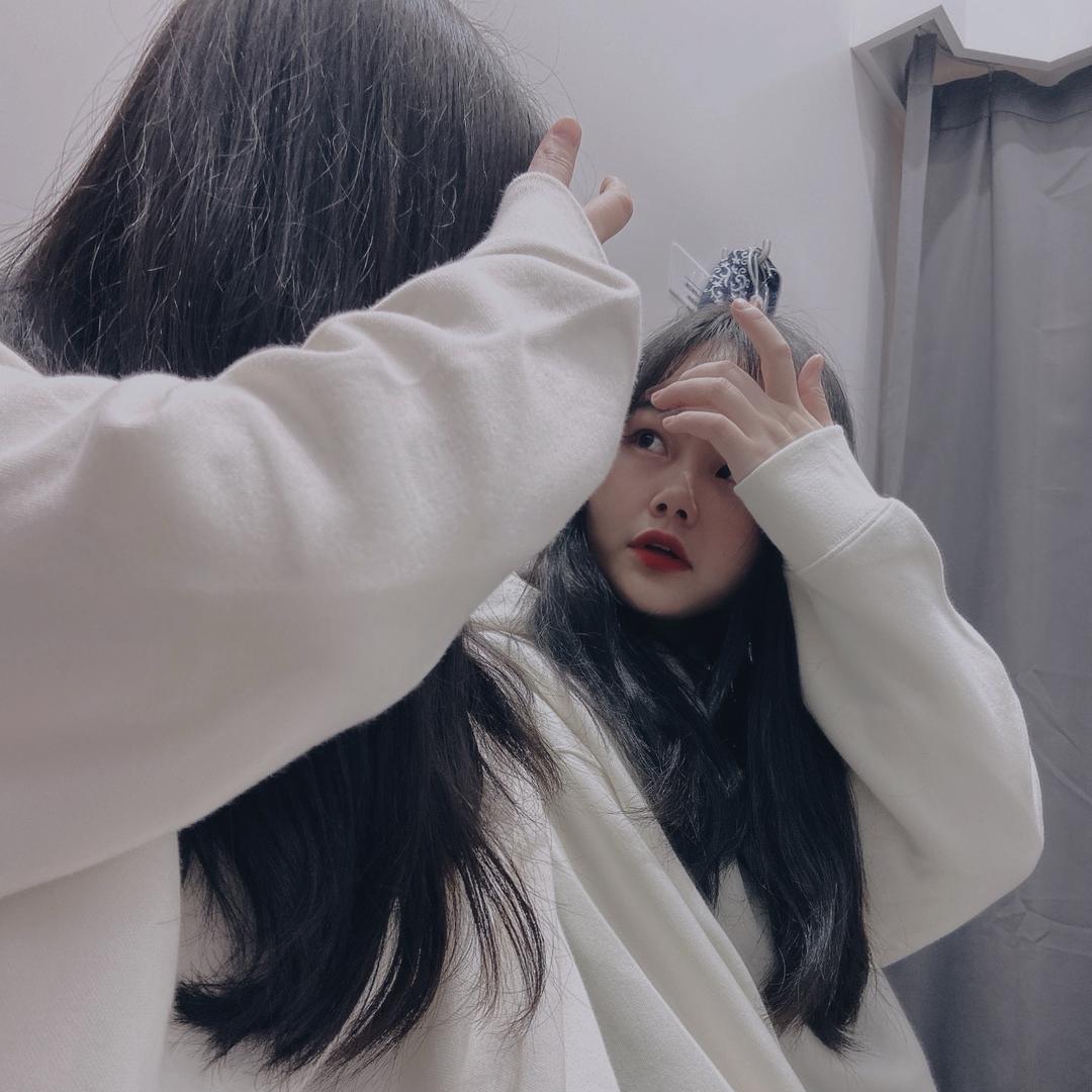炫妮