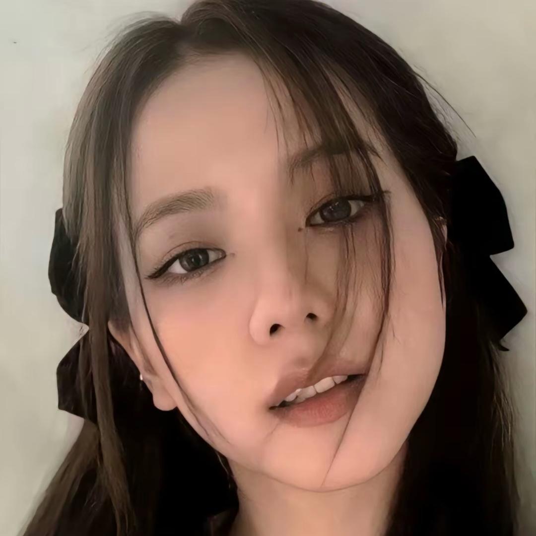 ⚝