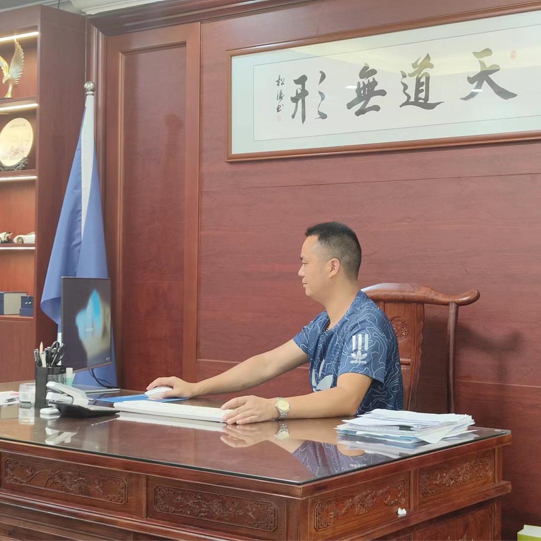 药材集团李总