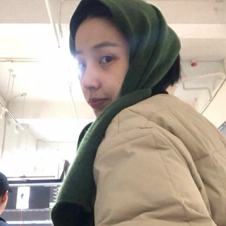 鼻嘎拌香菜馋哭隔壁老奶