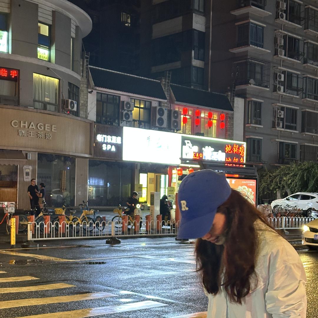 @广告店老板娘