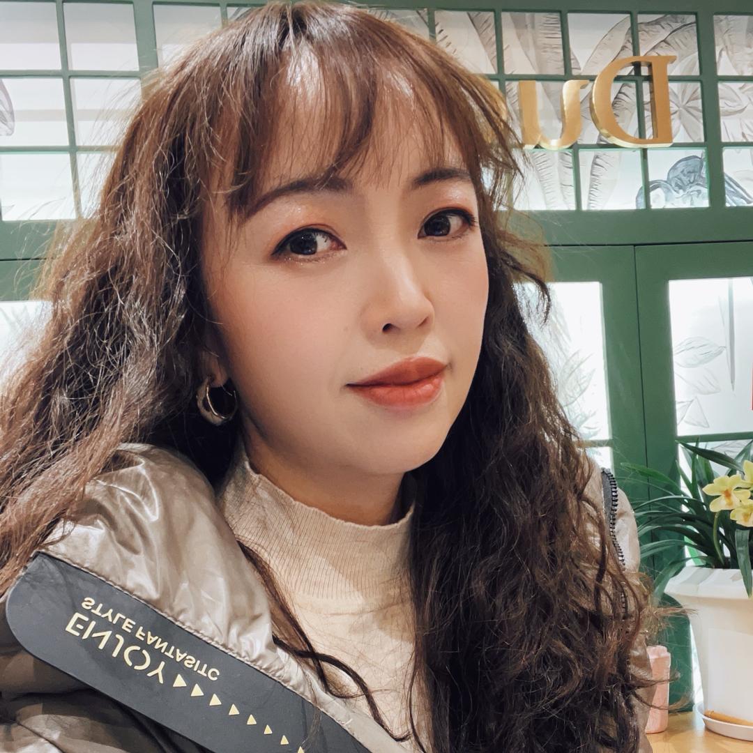 兴义美福朵以店小任