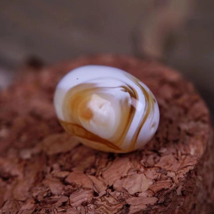 明缘珠宝蜜蜡