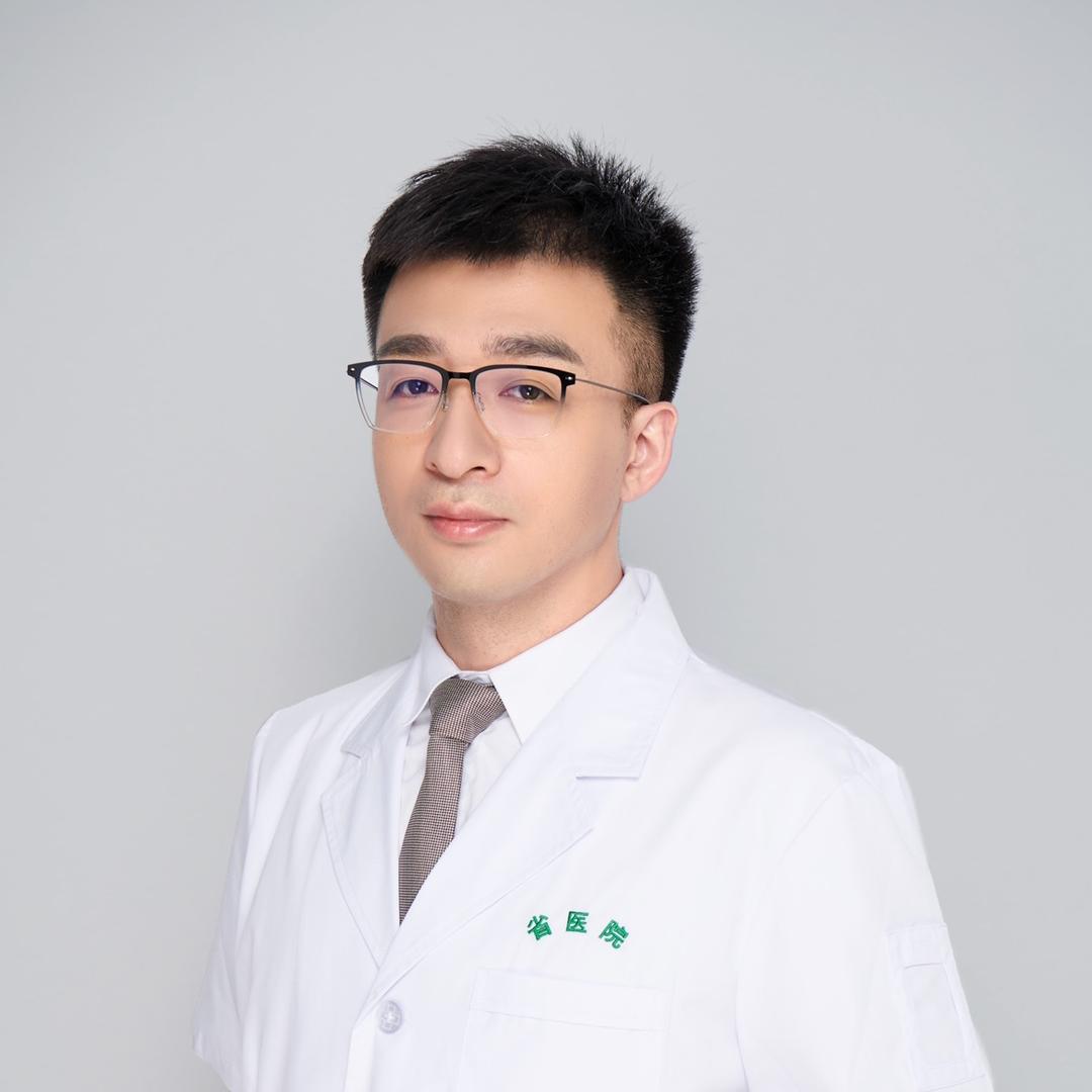 骨与软组织肿瘤科黄医生