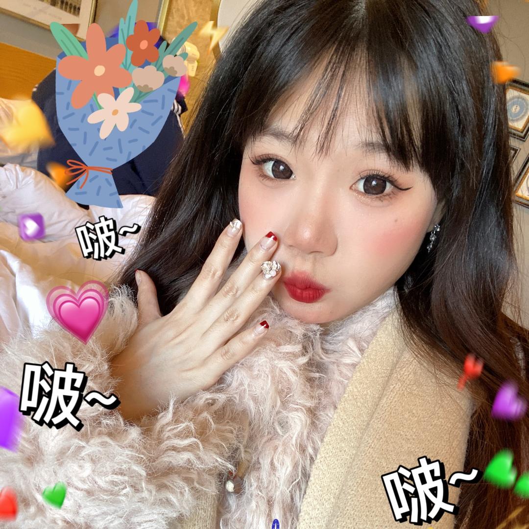 龙妞妈妈吖