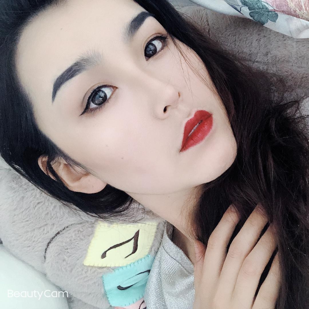 浅浅一笑☺️