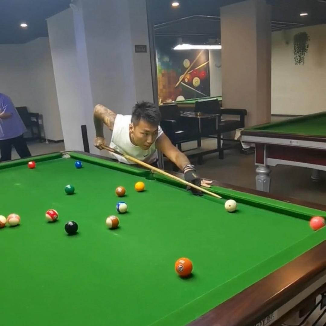 路人，