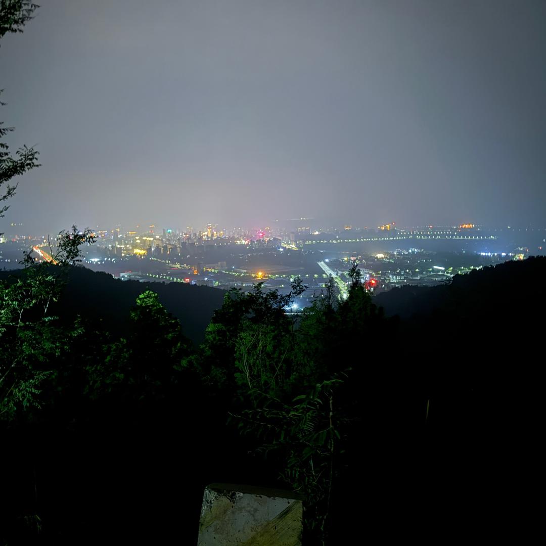 川