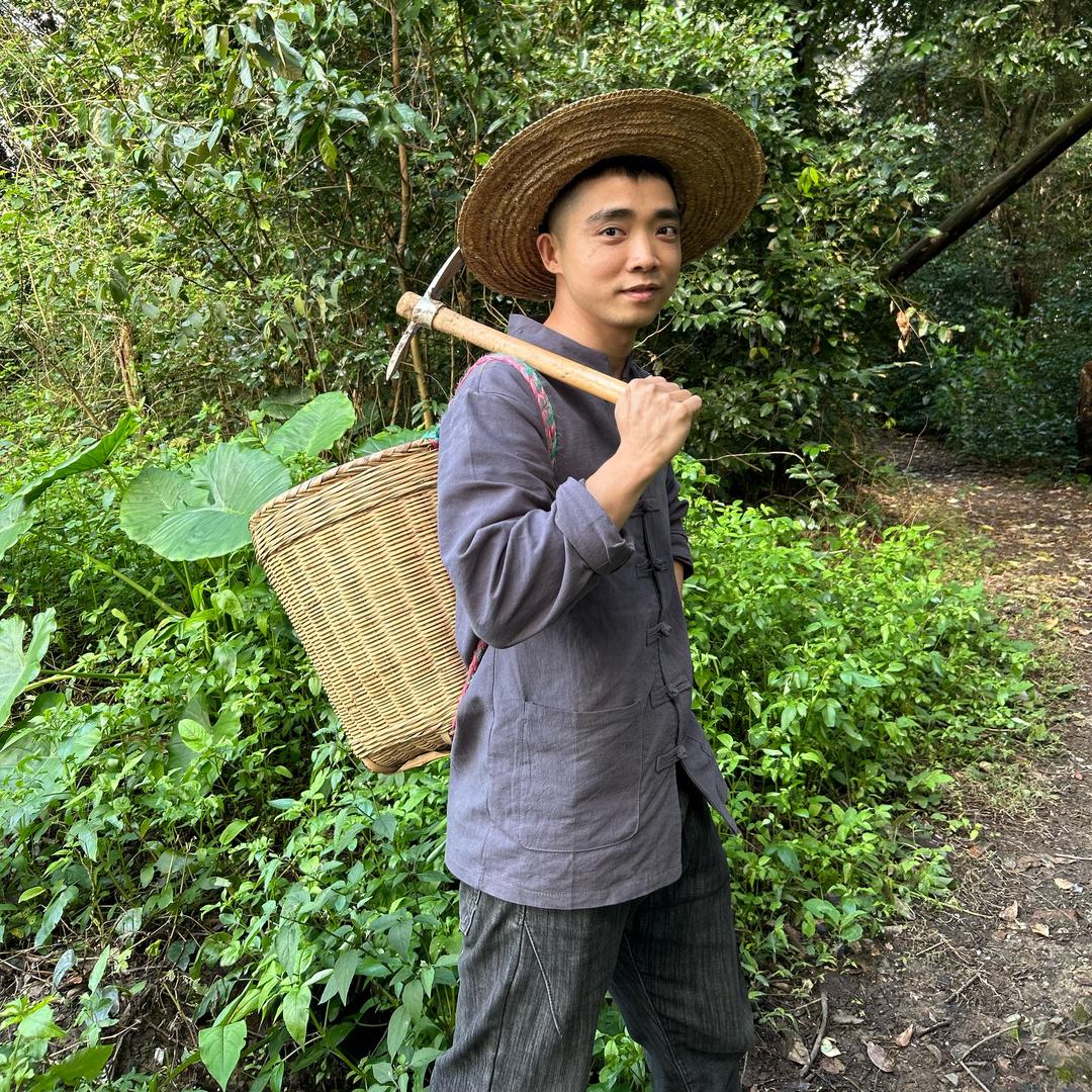 农村青年阿庭