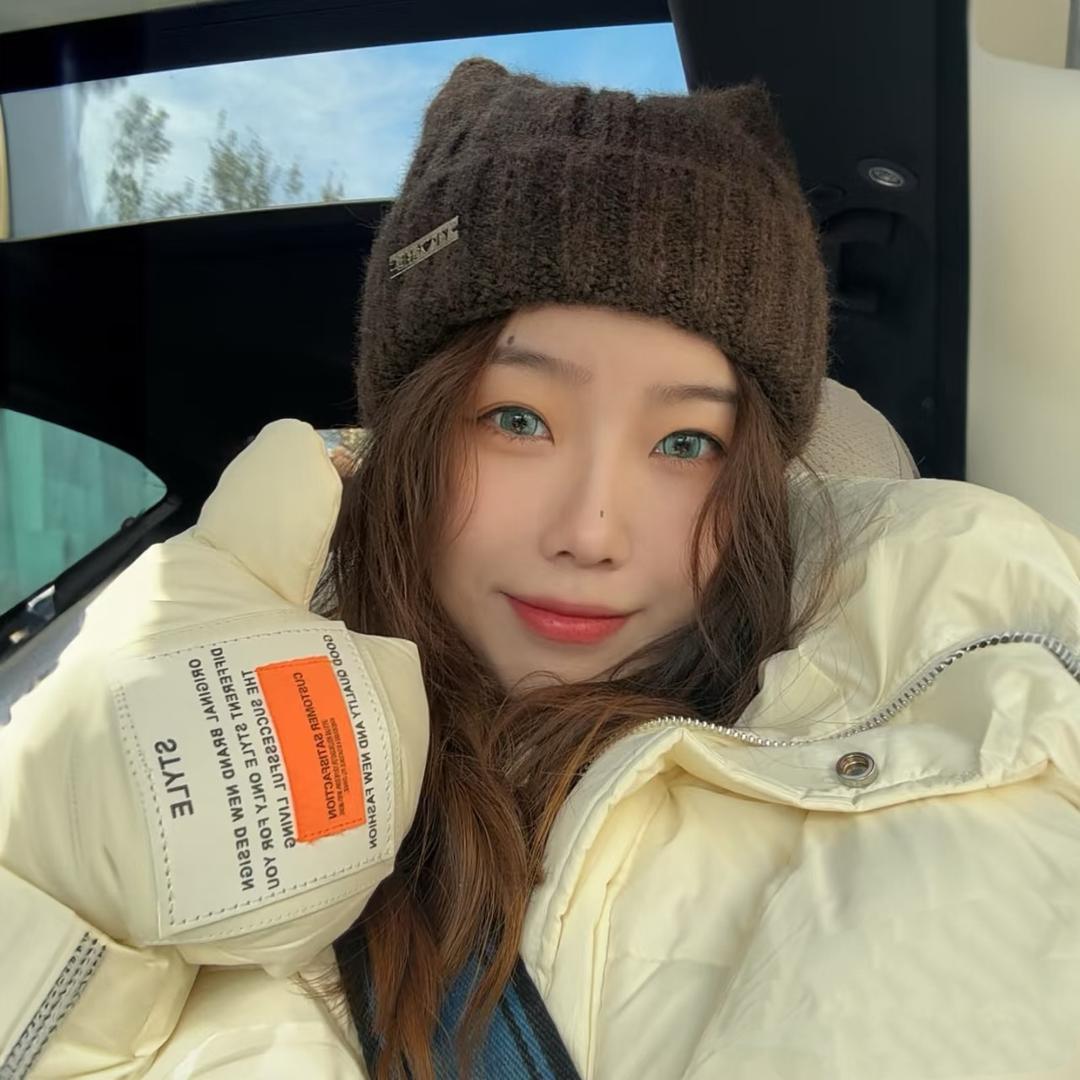 点横口小的京京