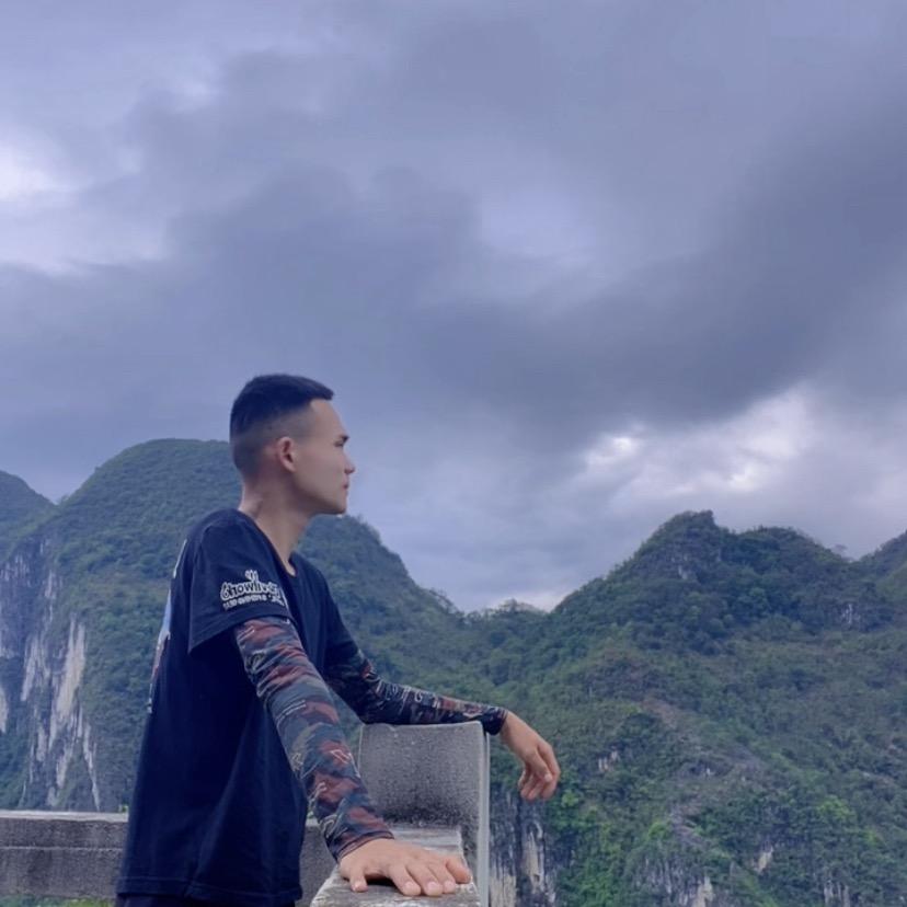 广西啊威（养蚕）