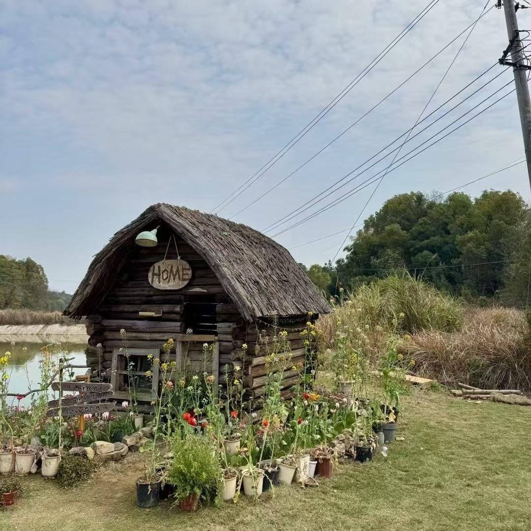 鼓楼区万川服饰商行（个体工商户）