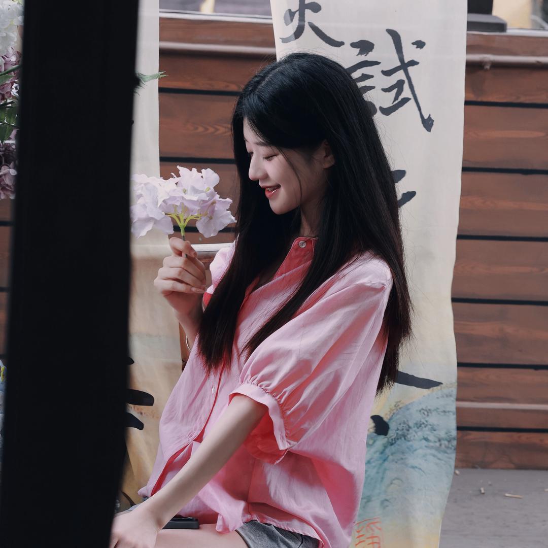 王不多余、