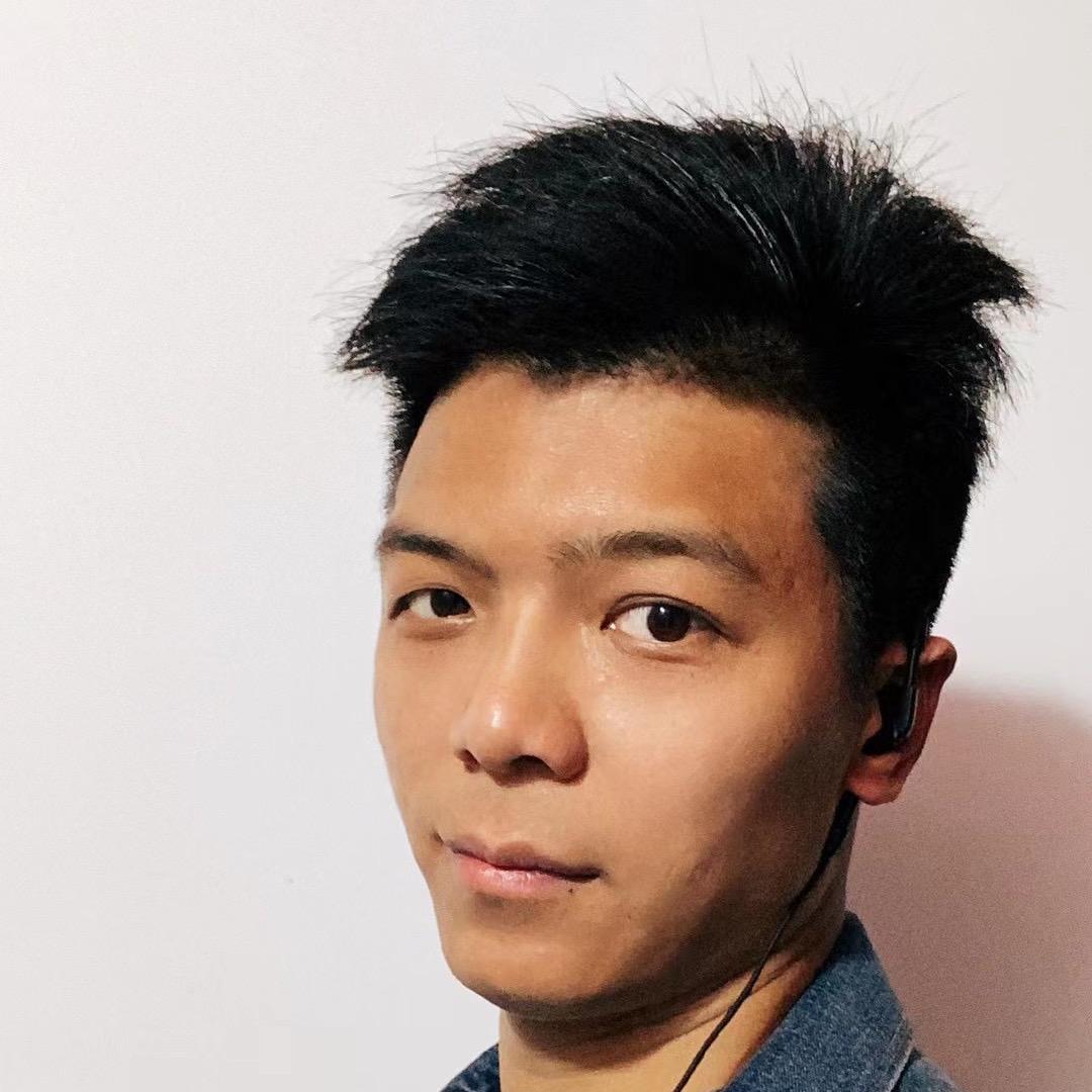 力刻健身私人教练向伟
