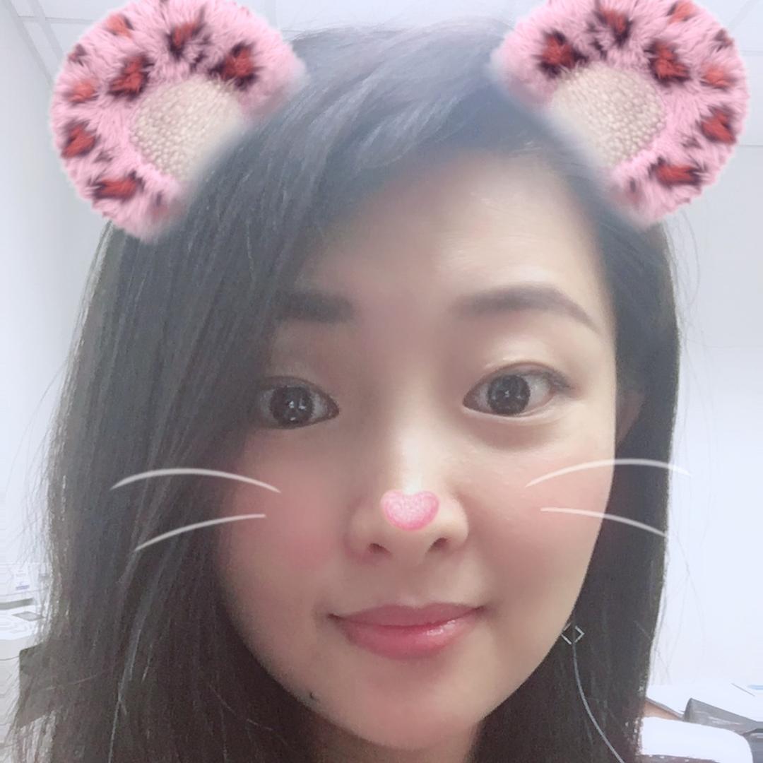 泽琼阳彤