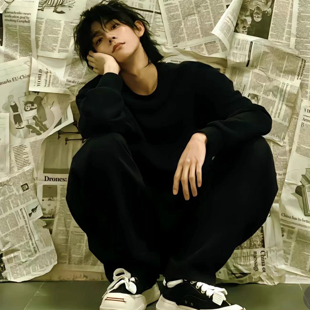 一杯冰美式-