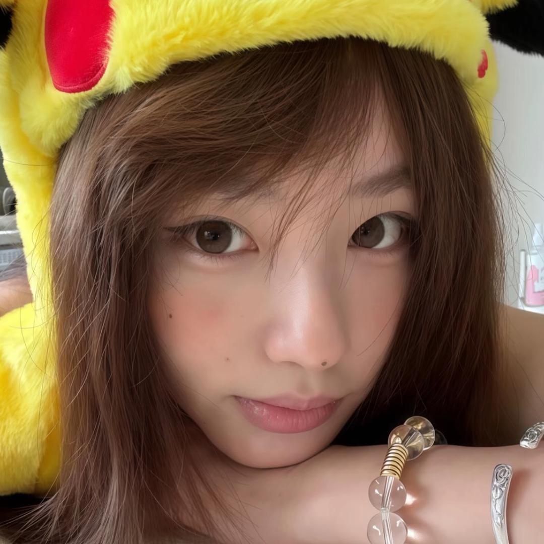 Xuan .