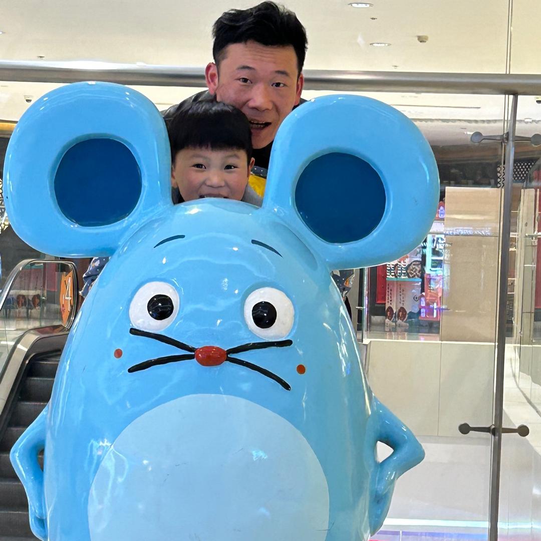 沿河瓷砖哥老表