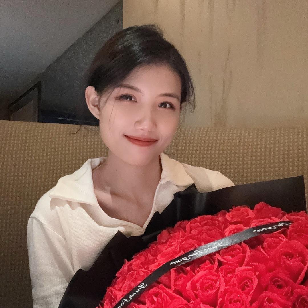 深圳佩佩服饰