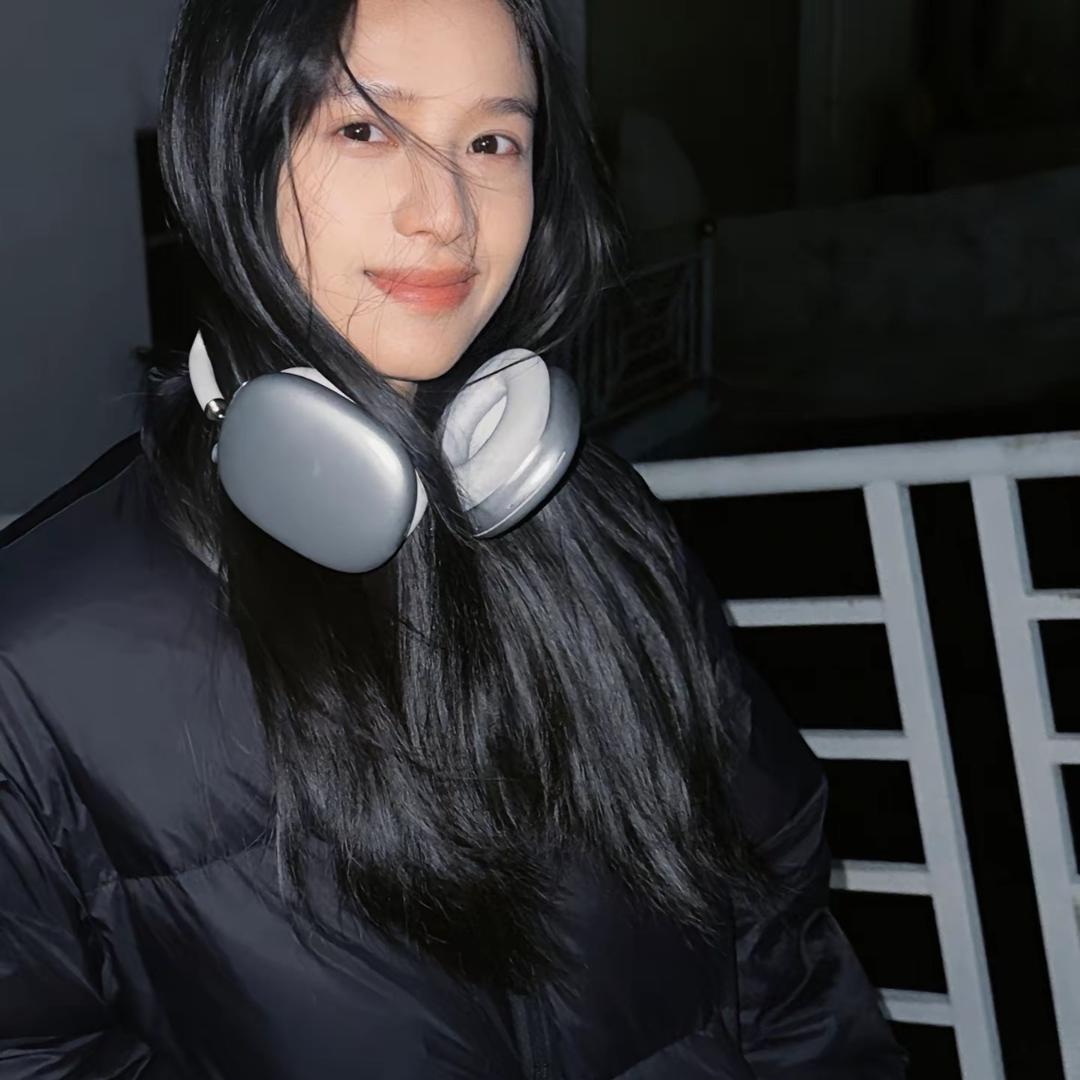 瑕英子