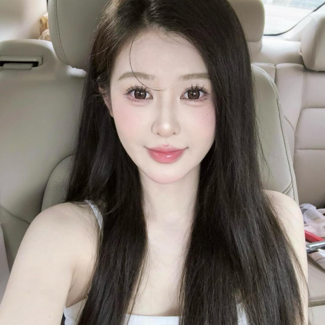 Yu7 .