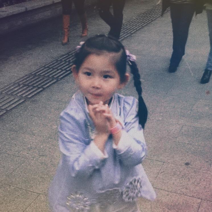 𝑪𝒉𝒍𝒐𝒆😼