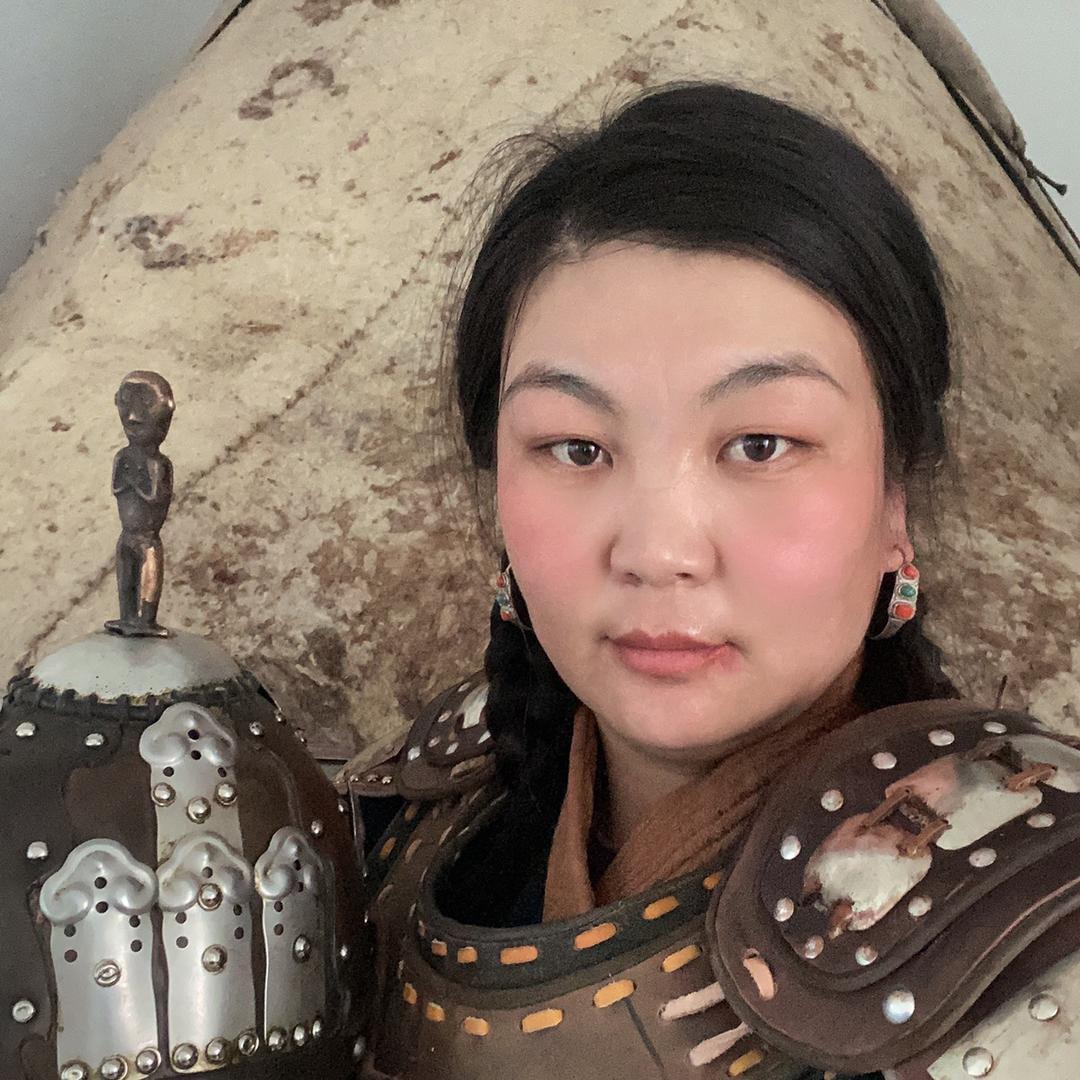 恩克亲妹妹珠拉